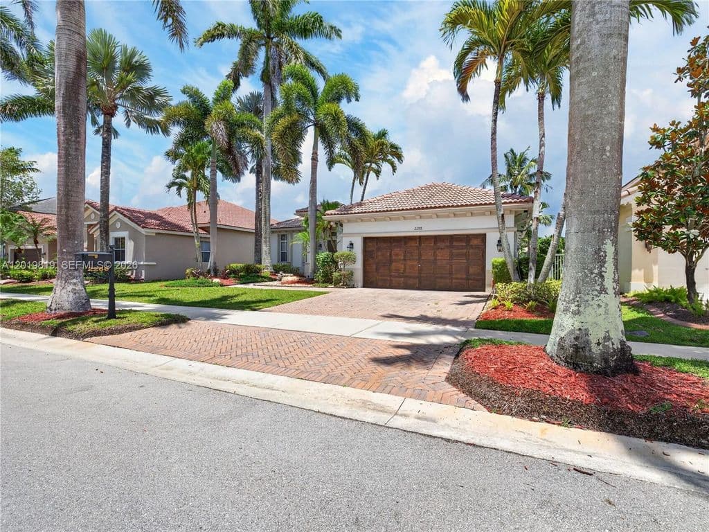 4-bedroom Single-Family Home — 2288 Quail Roost Dr