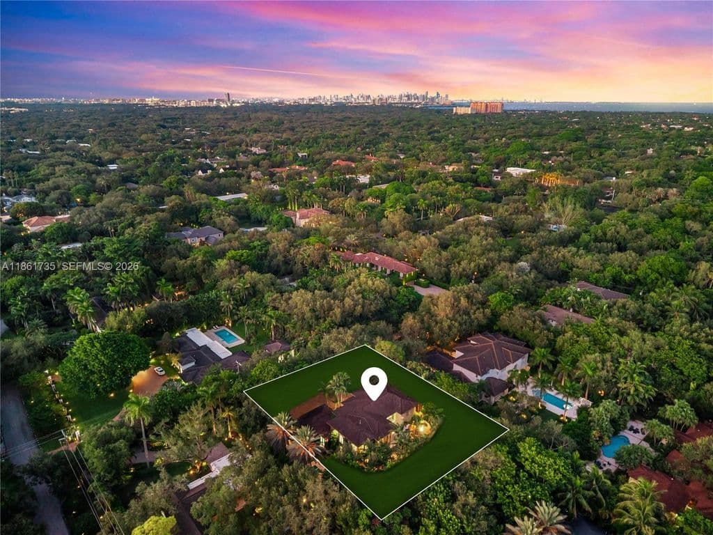 6-bedroom Single-Family Home — 5100 SW 86th St