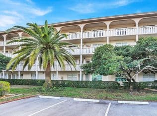 2+1 Condo — 2102 Lucaya Bend #F2, Pompano Beach, 33066