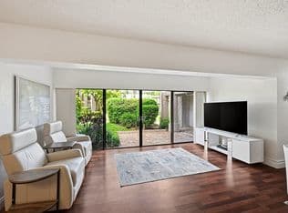 2-bedroom Condo — 6612 Spring Bottom Way #186, Boca Raton, 33433