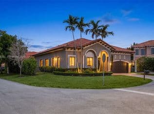 4-bedroom Single-Family Home — 7563 SW 188th Ter, Cutler Bay, 33157