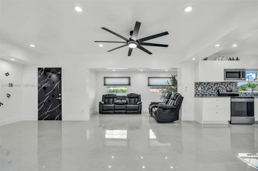 3-bedroom Single-Family Home — 1055 NE 144th St
