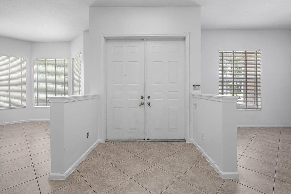 4-bedroom Single-Family Home — 9058 SEDGEWOOD Drive