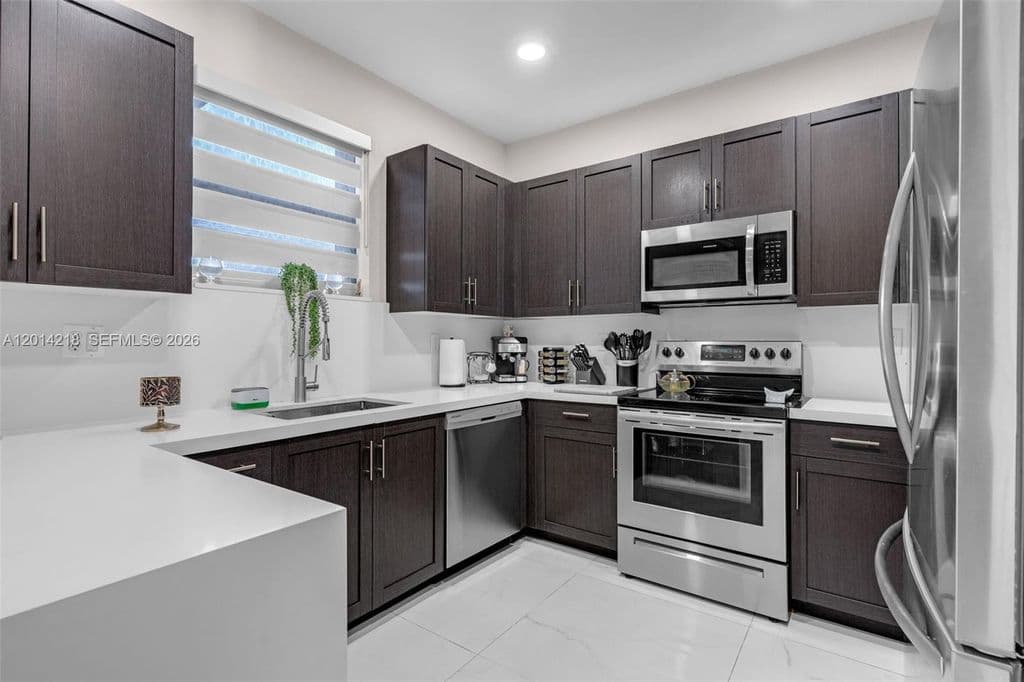 3-bedroom Property — 23082 SW 127th Pl