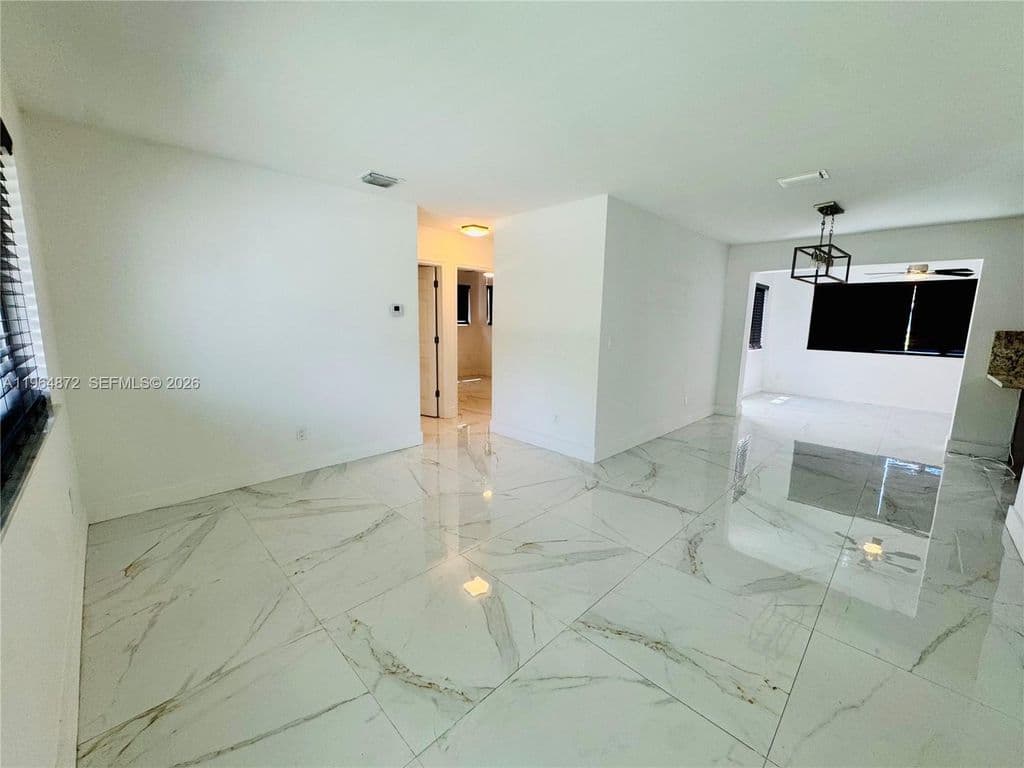 3+1 Müstakil ev — 15120 SW 296th St