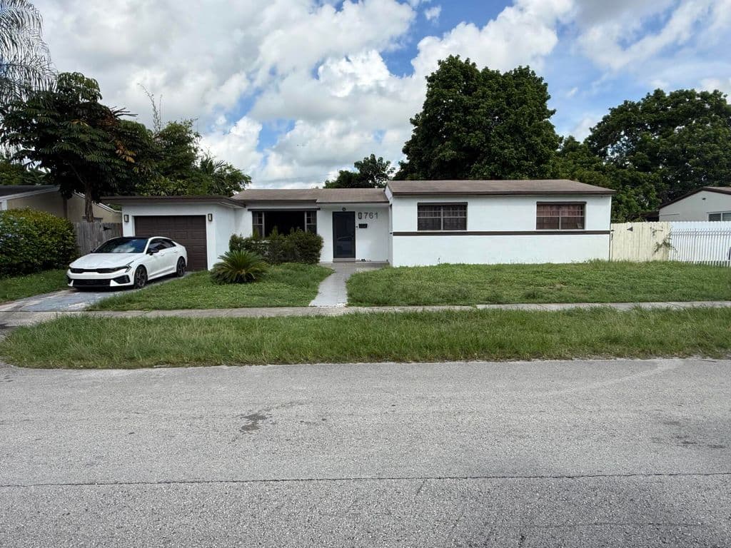 3-bedroom Single-Family Home — 761 NW 183RD Drive