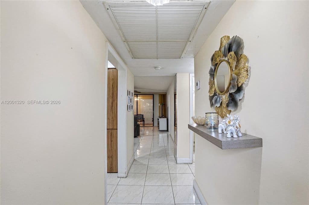 2+1 Condo — 1001 Colony Point Cir APT 503
