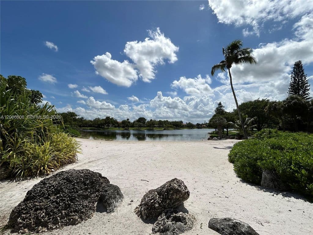 3+1 Condo — 9702 Hammocks Blvd APT 203