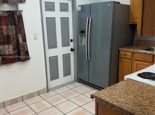 2-bedroom Condo — 9203 NW 38th Dr APT 12, Pompano Beach, 33065