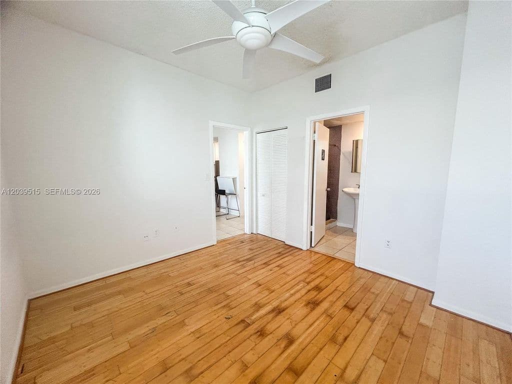 2+1 Mülk — 1218 Drexel Ave APT 204