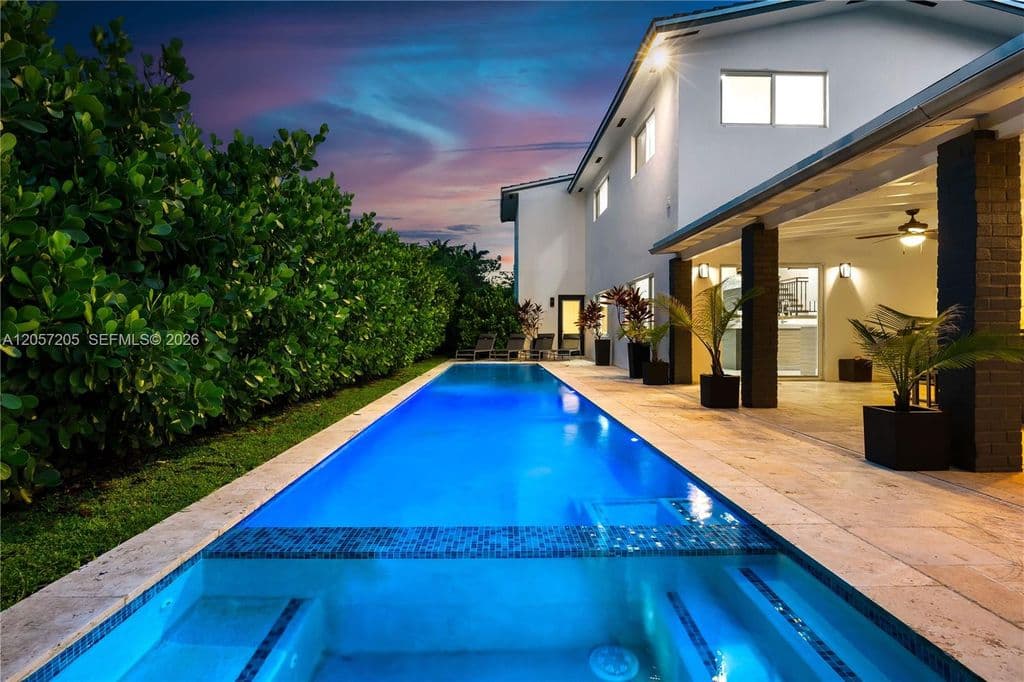 6-bedroom Single-Family Home — 1651 SW 13th Ave