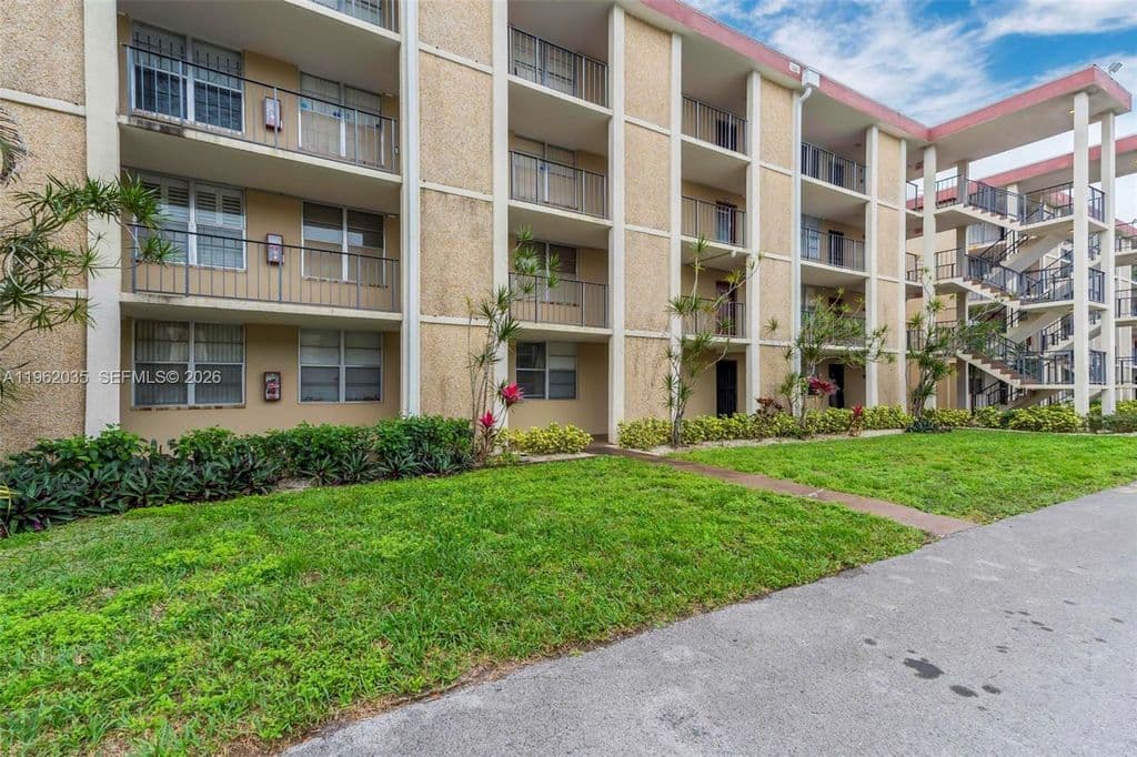 2+1 Condo — 2649 NW 48th Ter APT 130
