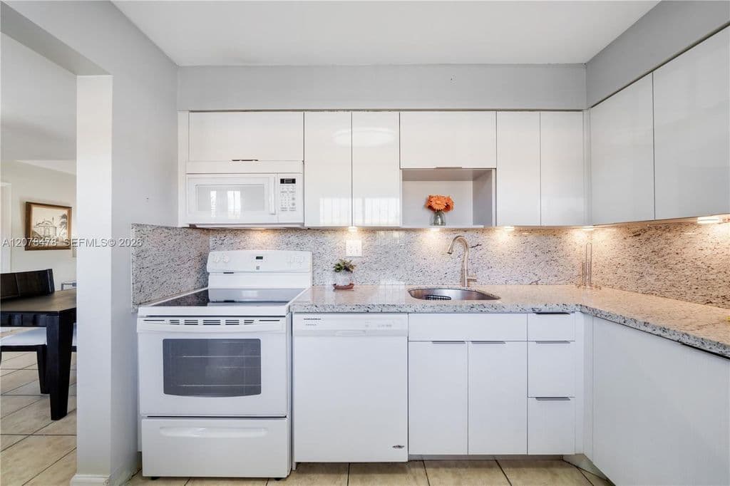 2-bedroom Condo — 8415 SW 107th Ave APT 258W