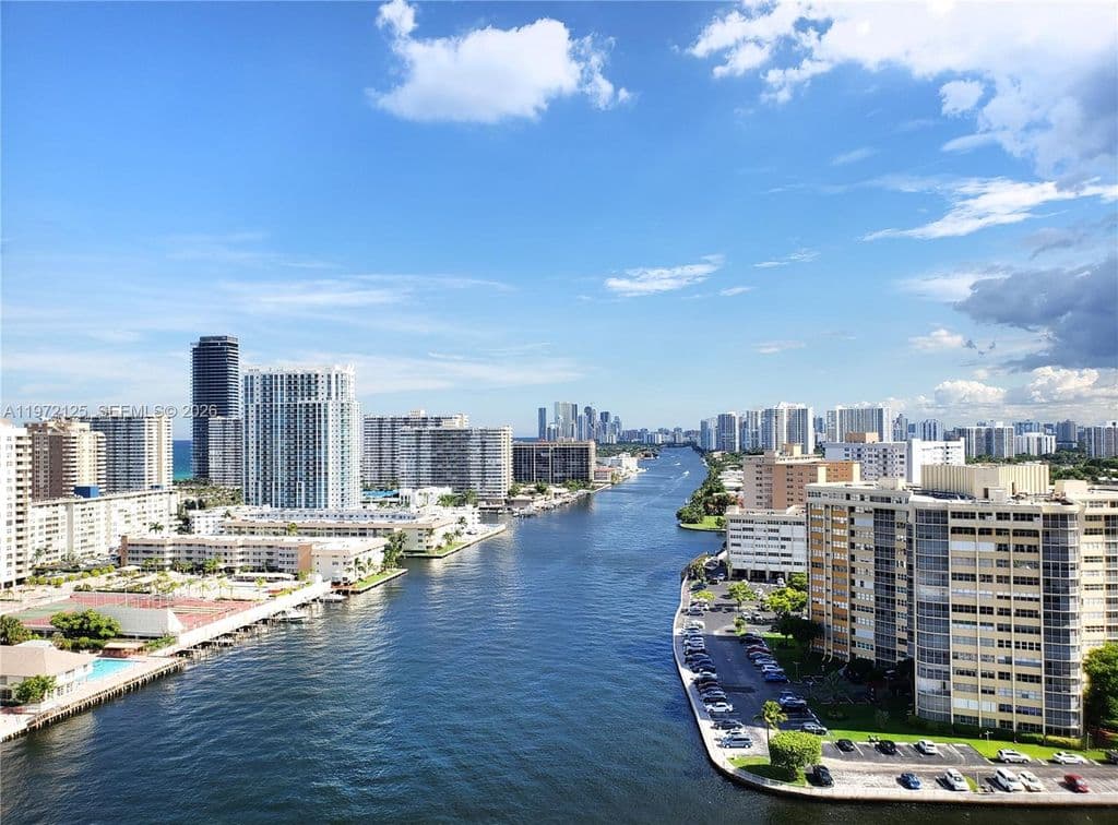 2+1 Condo — 2602 E Hallandale Beach Blvd #R1903