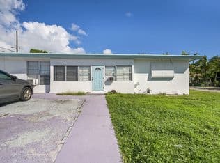 3-bedroom Single-Family Home — 721 N A Street, Lake Worth, 33460