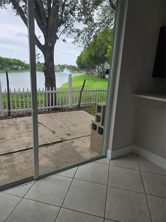 3+1 Mülk — 2804 SE 16th Ave #124