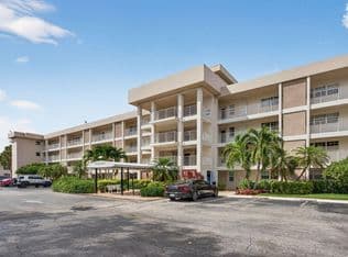 2-bedroom Condo — 2651 S Palm Aire Drive #302, Pompano Beach, 33069