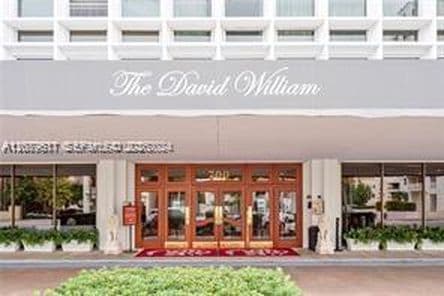 1+1 Condo — 700 Biltmore Way APT 504
