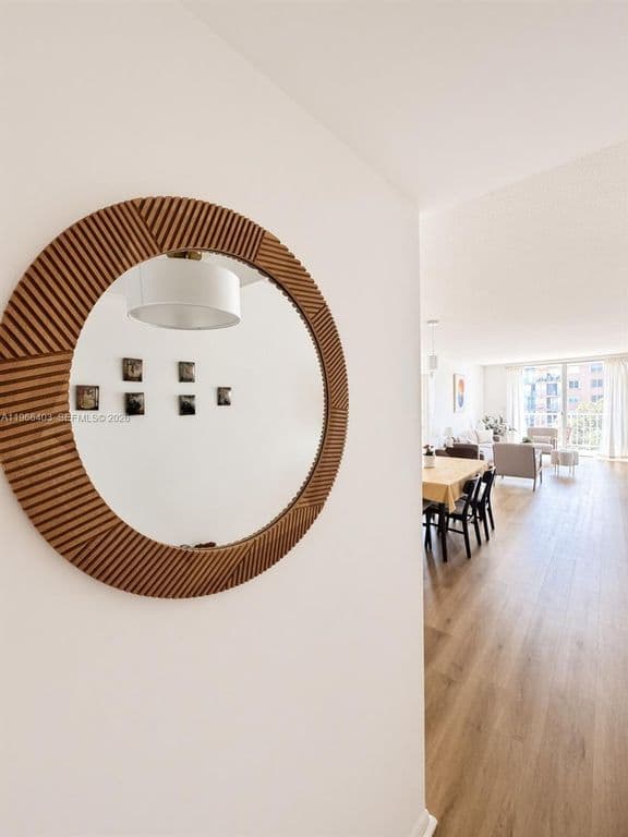3-bedroom Condo — 1470 NE 125th Ter APT 407