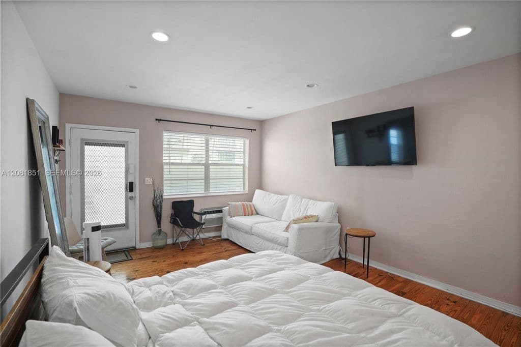 Condo — 200 76th St APT 56