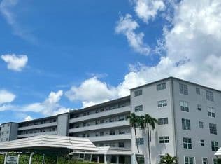 2+1 Condo — 250 John F Kennedy Drive #202, Atlantis, 33462