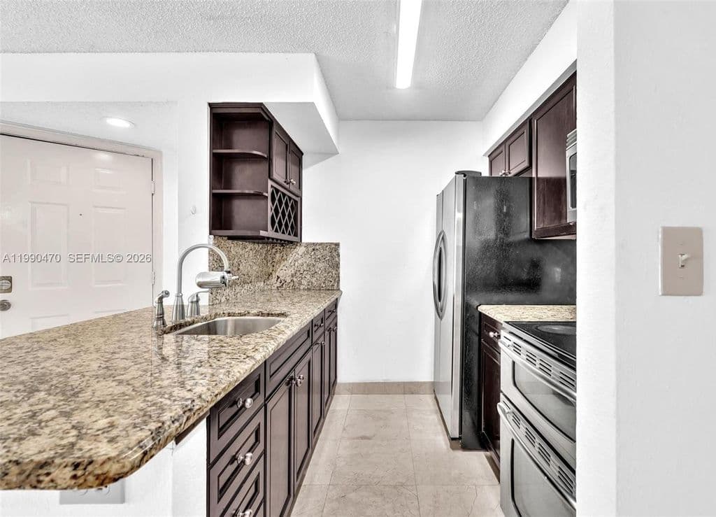 1-bedroom Condo — 2796 S University Dr APT 2104