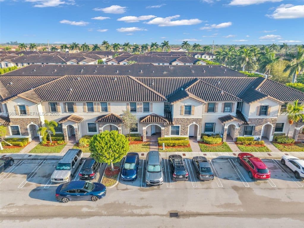 3-bedroom Property — 11477 SW 250th St