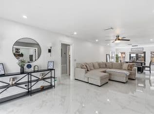 3+1 Müstakil ev — 2860 MONROE Street, Hollywood, 33020