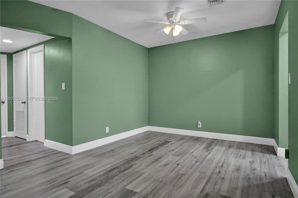2+1 Condo — 931 SE 9th Ave APT 17