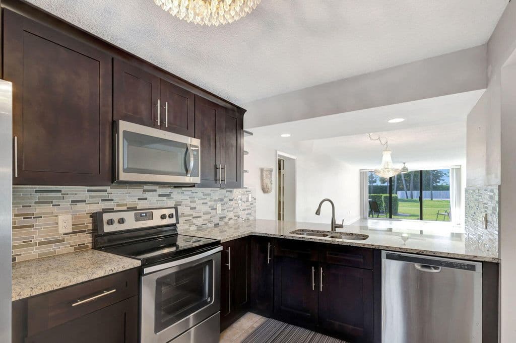 2+1 Condo — 2741 Village Boulevard #104