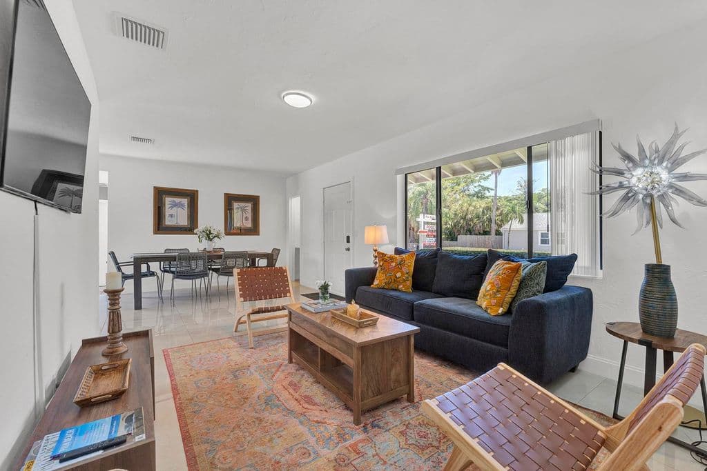 3+1 Müstakil ev — 2301 Ridgeway Avenue