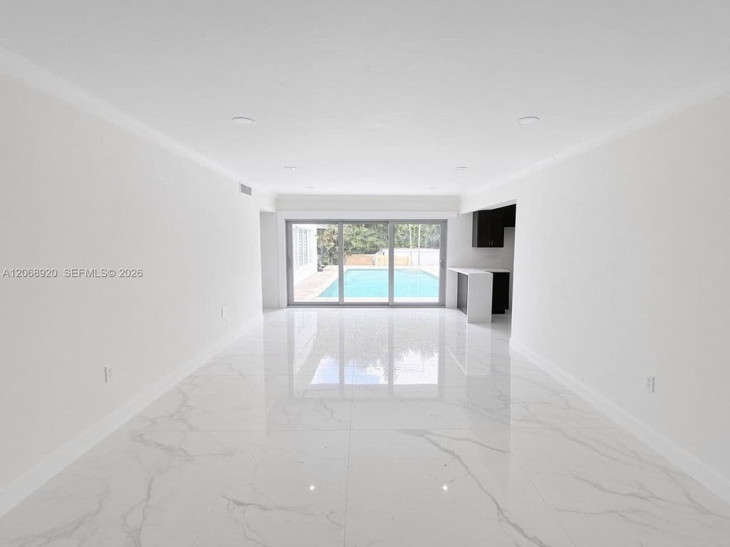 4+1 Müstakil ev — 1314 Ferdinand St