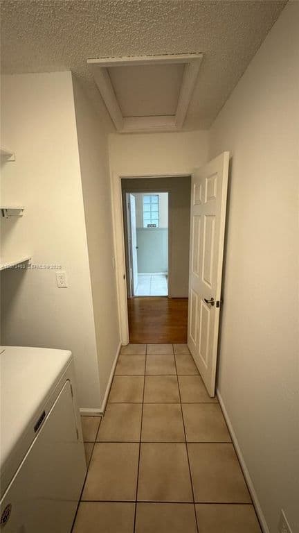 4-bedroom Single-Family Home — 4837 NW 20th Pl