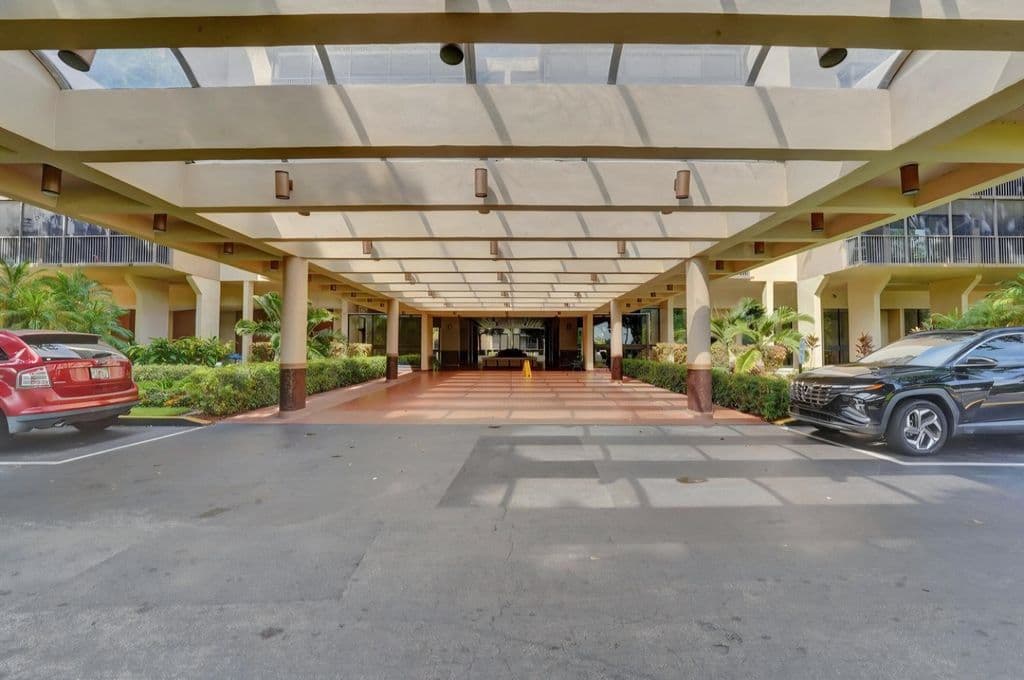 2+1 Condo — 2800 N 46TH Avenue #A404