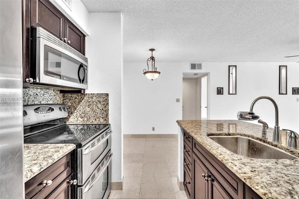 1-bedroom Condo — 2796 S University Dr APT 2104