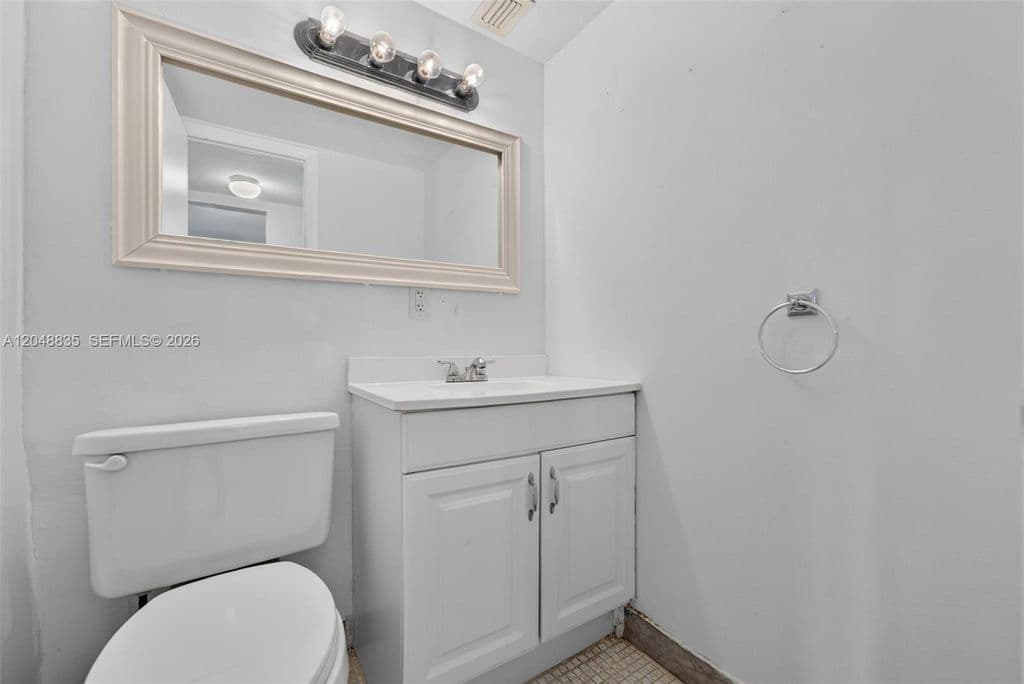 1+1 Condo — 7118 Bonita Dr APT 705
