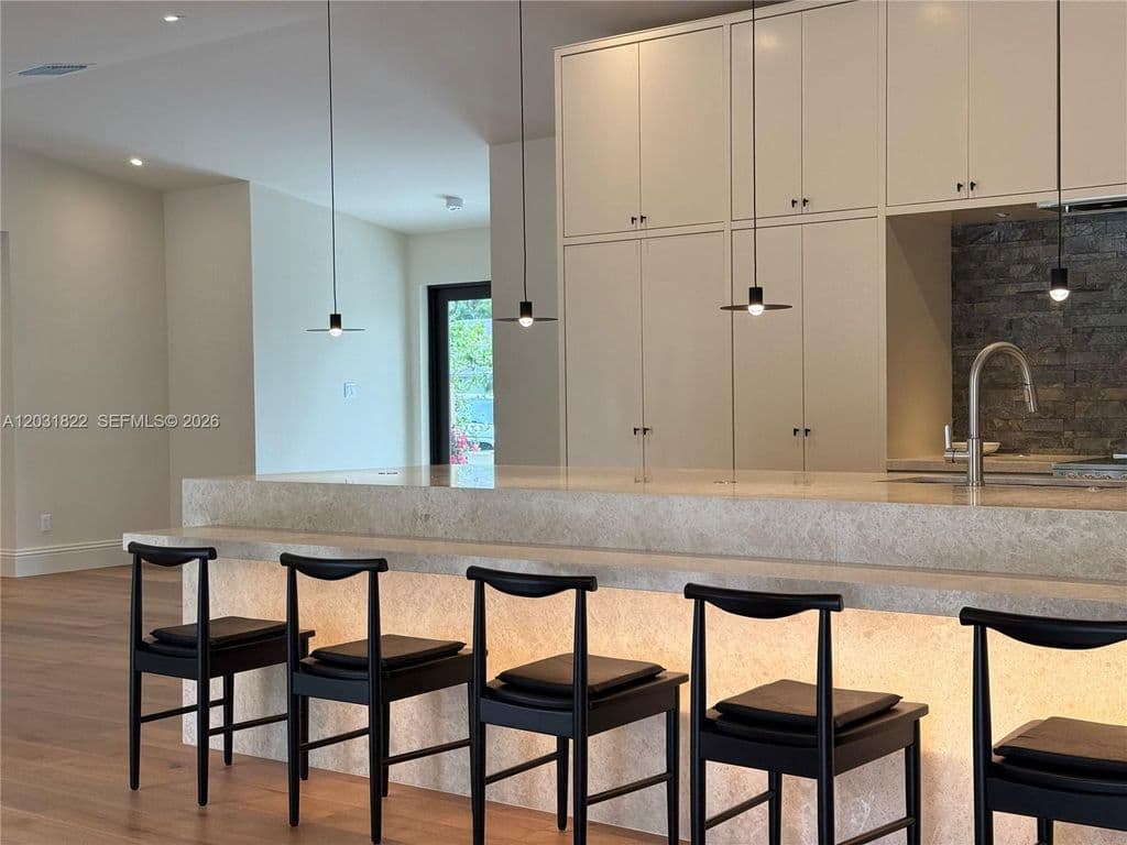 4-bedroom Single-Family Home — 8845 SW 176th Ter