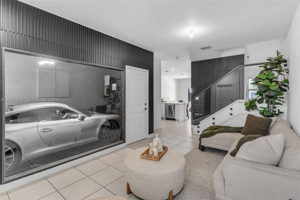 3-bedroom Property — 23052 SW 129th Pl