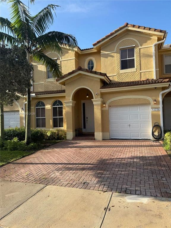 4+1 Mülk — 13778 SW 118th Ter