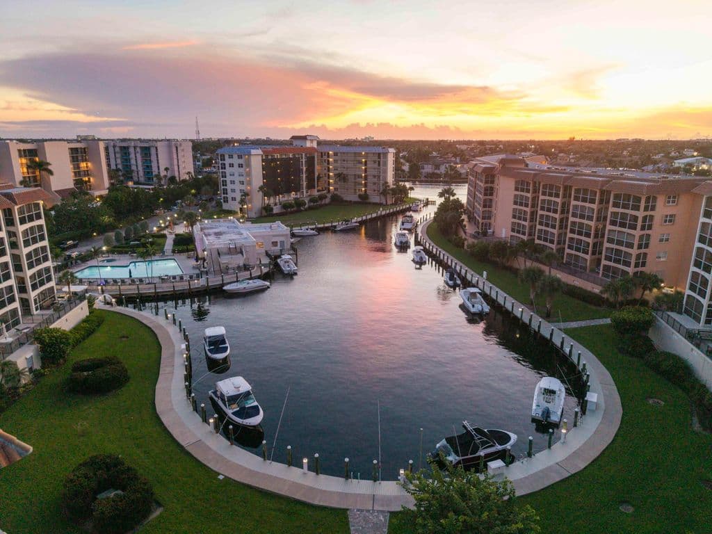 3+1 Condo — 2871 N OCEAN Boulevard #D406