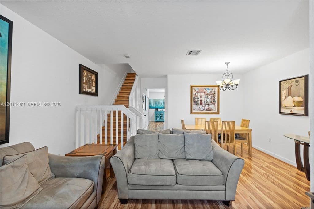 3-bedroom Property — 8430 SW 150th Ave #2