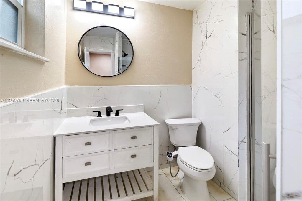 4+1 Müstakil ev — 6120 SW 19th St