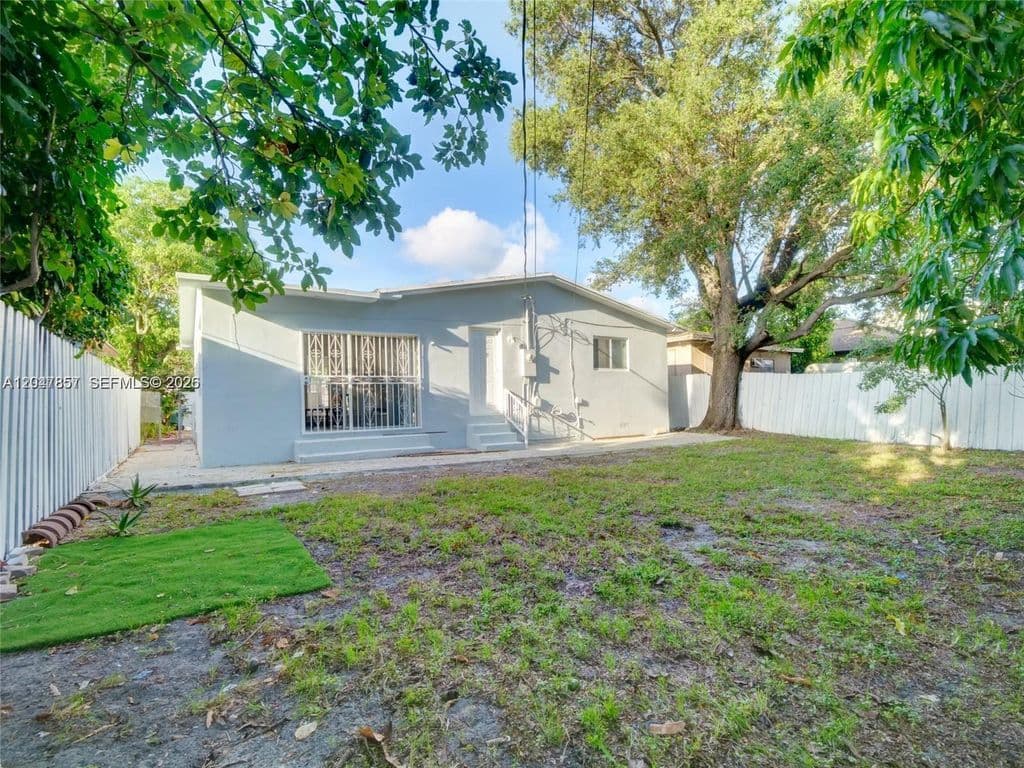3-bedroom Single-Family Home — 1141 NW 75th St