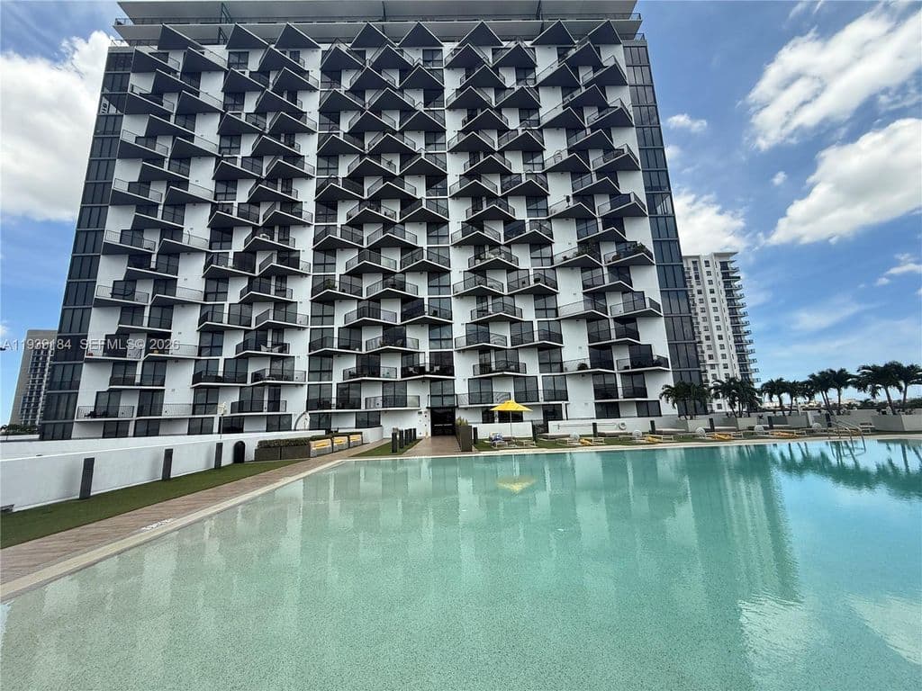 2-bedroom Condo — 5252 NW 85th Ave APT 1109