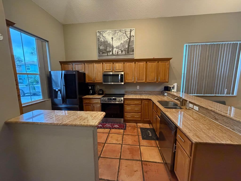 3-bedroom Single-Family Home — 5655 La Quinta Court
