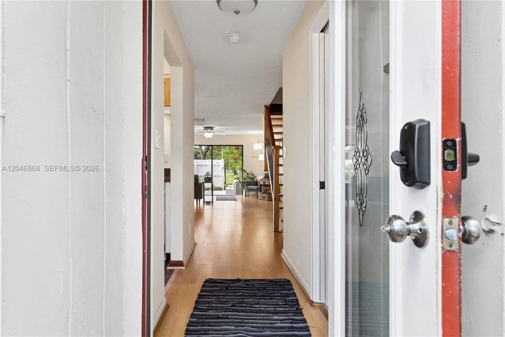 2-bedroom Property — 3050 S Oakland Forest Dr APT 2008