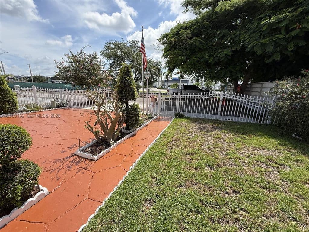 3-bedroom Single-Family Home — 7510 W 4th Ave