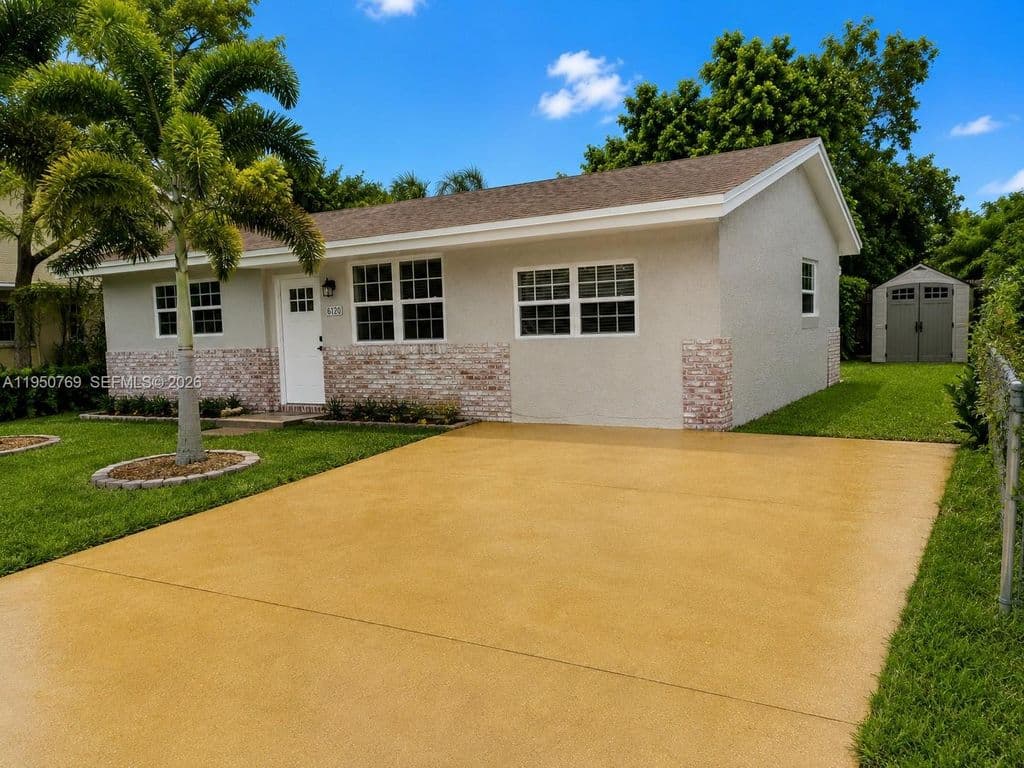 4+1 Müstakil ev — 6120 SW 19th St