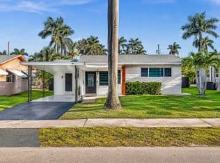 3+1 Müstakil ev — 1515 ARTHUR Street, Hollywood, 33020