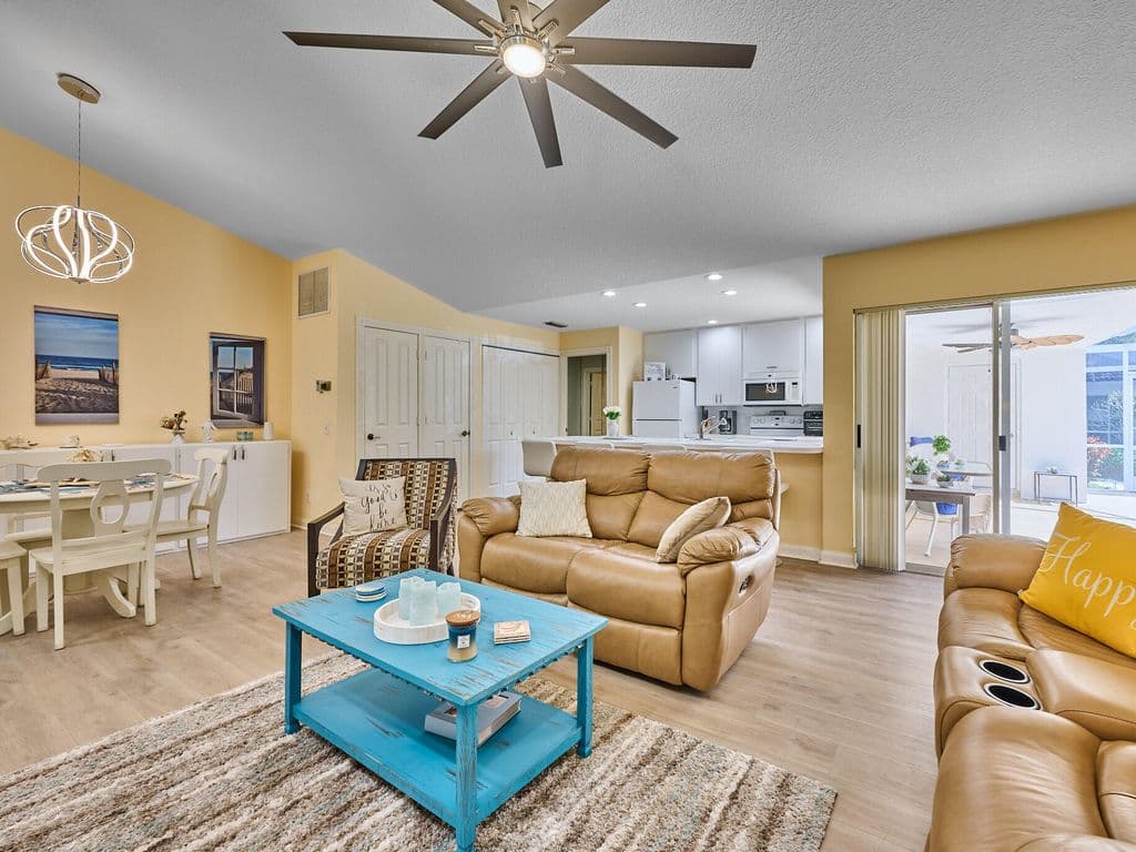 2+1 Müstakil ev — 2903 Pin Oak Court